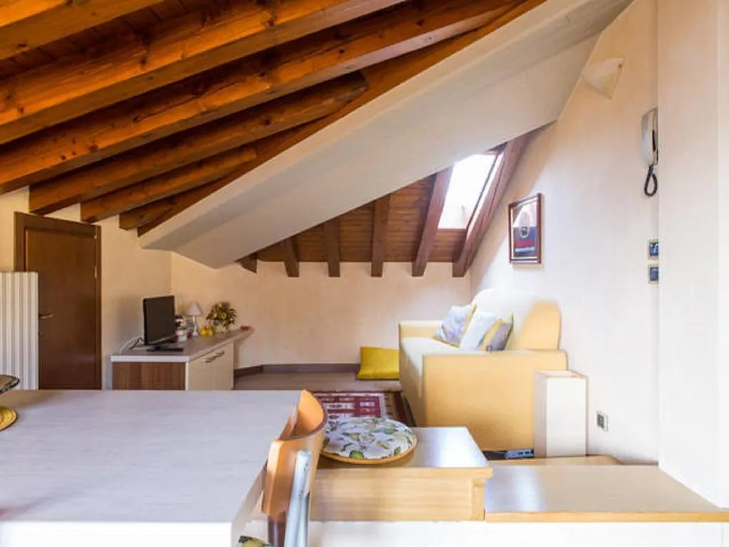 Casa Di Alice Apartment Salo